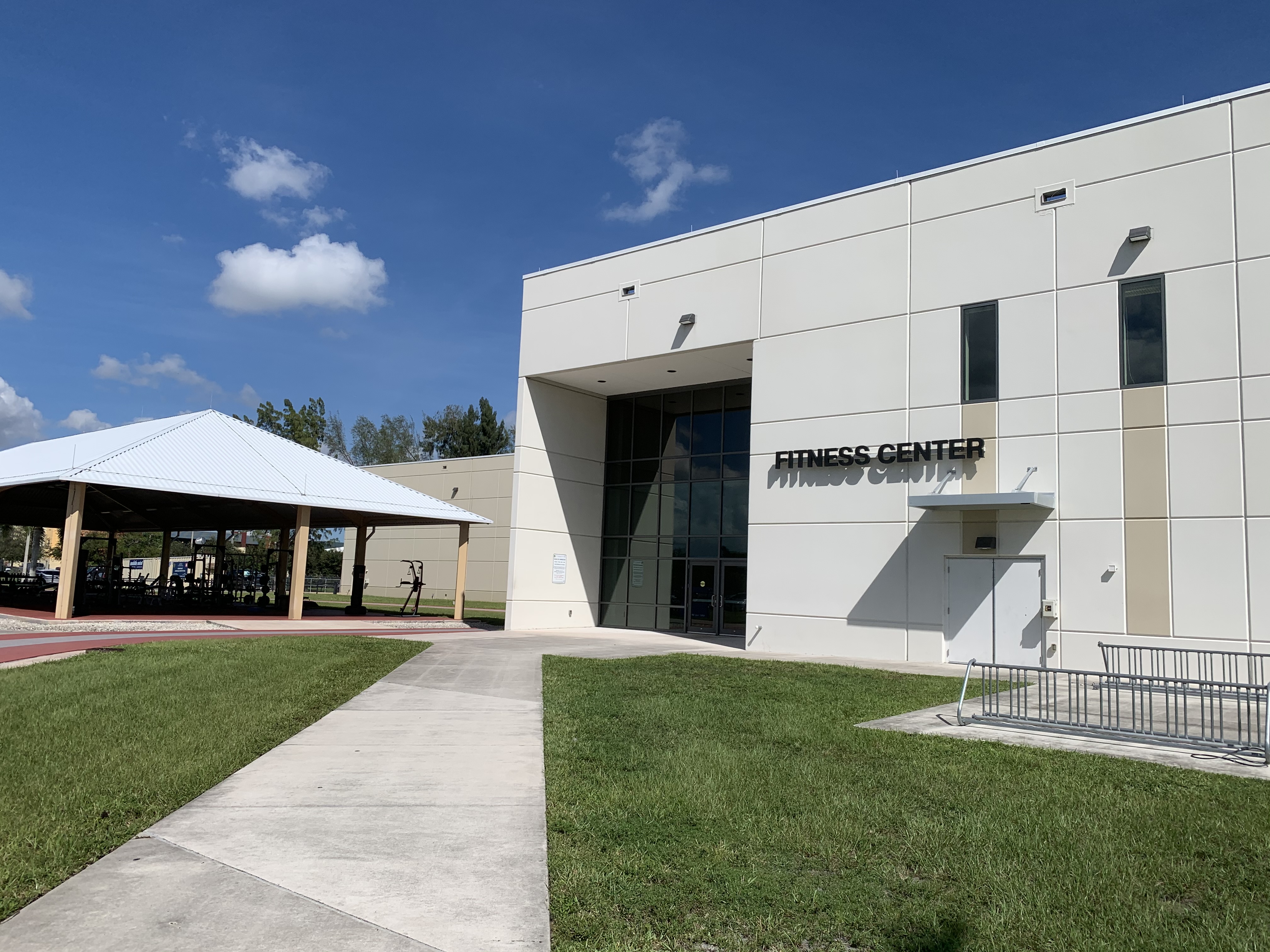 USAG- Miami Physical Fitness Center